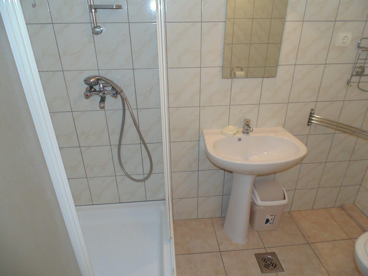 Almos Apartman Сиофок Екстериор снимка